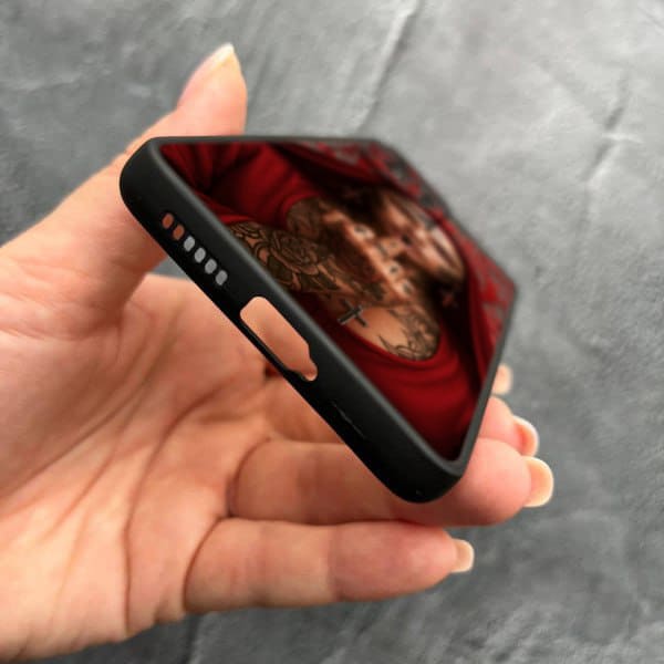 Чехол для Xiaomi 11T / 11T Pro с защитой камеры Монашка бунтарка