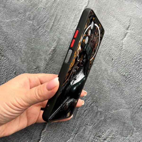 Чехол для Xiaomi 11T / 11T Pro с защитой камеры Черная королева