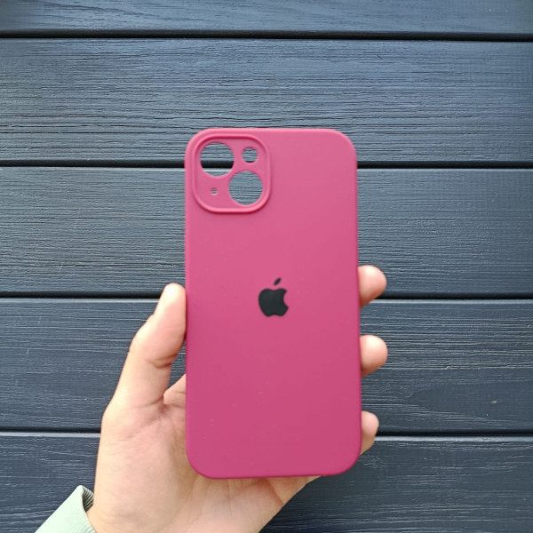 Чохол для iPhone 13 с защитой камеры софт-тач бордовий