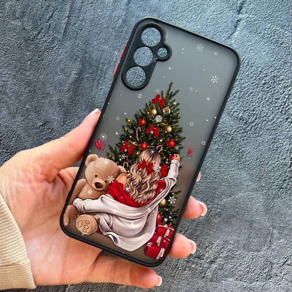 Чохол для Samsung Galaxy A05s з захистом камери новорічний дівчина з плюшевим ведмедем і ялинкою