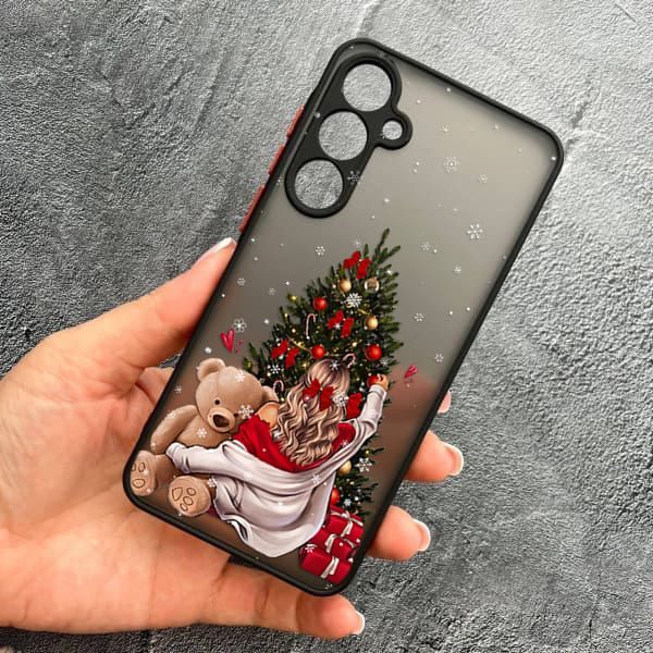 Чохол для Samsung Galaxy S21 Plus з захистом камери новорічна дівчина з плюшевим ведмедем і ялинкою