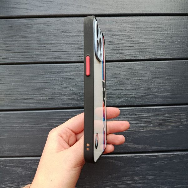 Чехол для iPhone 13 Pro с защитой камеры Стиль Драйва BMW с лаком покрытием