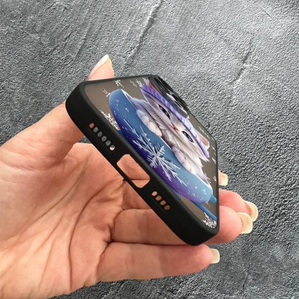 Чехол для iPhone 13 Pro с защитой камеры новогодний котенок в чашке