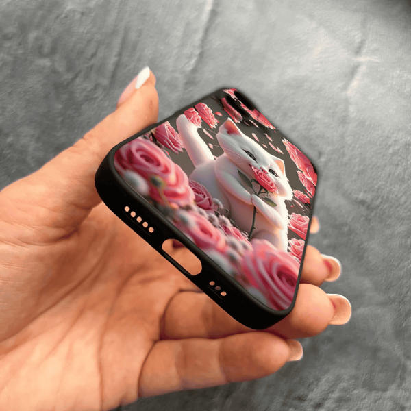 Чехол для iPhone 17 с защитой камеры с котом в цветах розах
