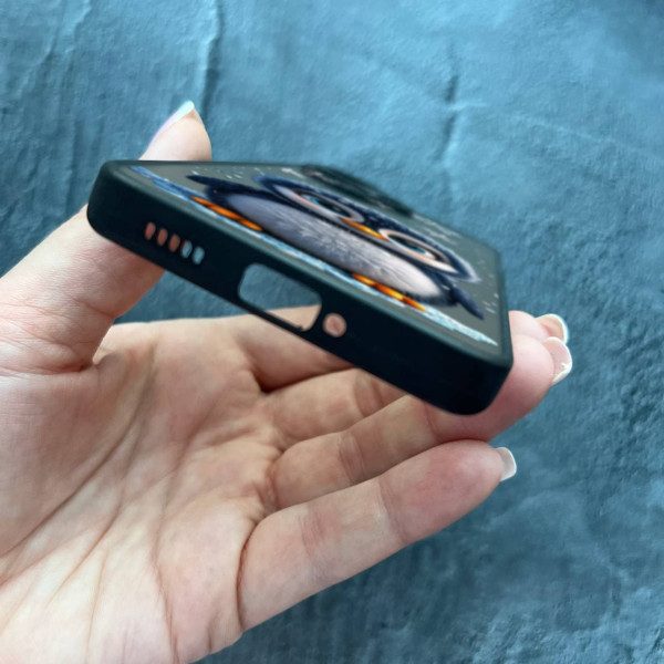 Чехол для Xiaomi Redmi Note 13 Pro 5G с защитой камеры новогодний милый пингвин