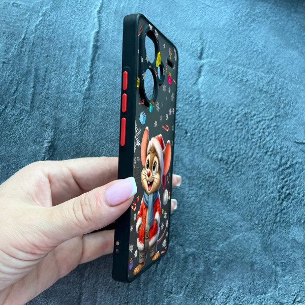 Чохол для Xiaomi Redmi Note 13 Pro 5G з захистом камери новорічне мишеня в костюмі санти