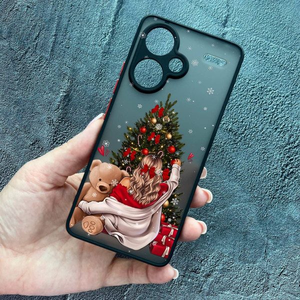 Чохол для Xiaomi Redmi Note 13 Pro 5G з захистом камери новорічна дівчина з плюшевим ведмедем і ялинкою