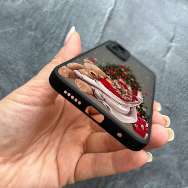 Чехол для Xiaomi Redmi Note 12S с защитой камеры новогодняя девушка с плюшевым медведем и елкой