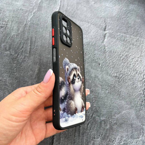Чехол для Xiaomi Redmi Note 11 Pro Plus 5G с защитой камеры новогодний зимний енотик