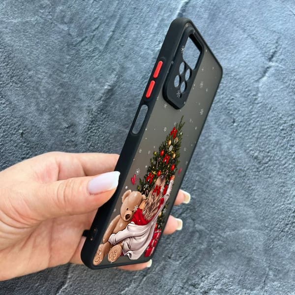 Чохол для Xiaomi Redmi Note 11 Pro / Redmi Note 12 Pro 4G з захистом камери новорічна дівчина з плюшевим ведмедем і ялинкою