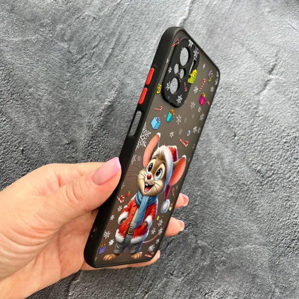 Чехол для Xiaomi Redmi Note 10 4G / Note 10s / Xiaomi Poco M5s с защитой камеры новогодний мышонок в костюме санты