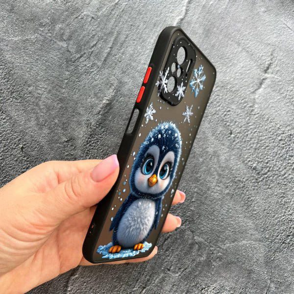 Чехол для Xiaomi Redmi Note 10 4G / Note 10s / Xiaomi Poco M5s с защитой камеры новогодний милый пингвин