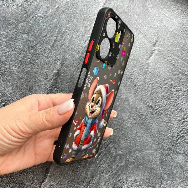 Чехол для Xiaomi Redmi 13C 4G / Poco C65 с защитой камеры новогодний мышонок в костюме санты