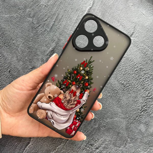 Чохол для Xiaomi Redmi 13 4G / Poco M6 4G з захистом камери новорічна дівчина з плюшевим ведмедем і ялинкою