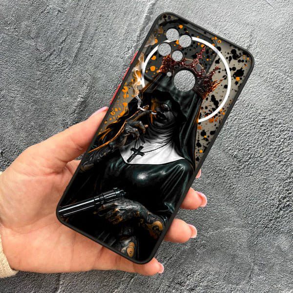 Чехол для Xiaomi Redmi 10C с защитой камеры Черная королева