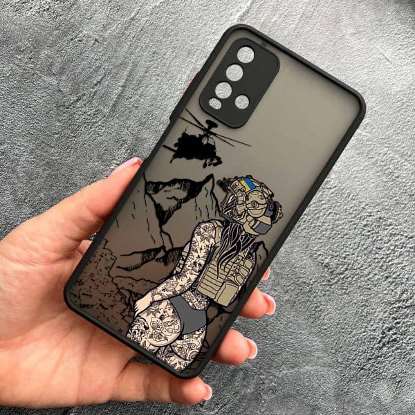Чехол для Xiaomi Redmi 9T с защитой камеры военная девушка