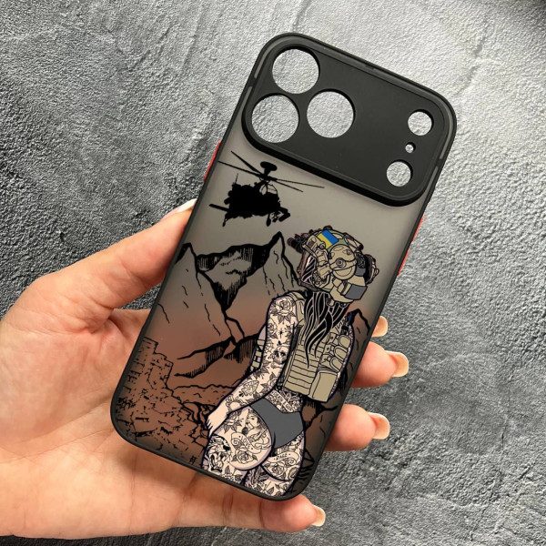 Чехол для iPhone 17 Pro Max с защитой камеры военная девушка