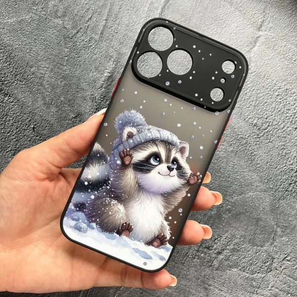 Чехол для iPhone 17 Pro Max с защитой камеры зимний енотик