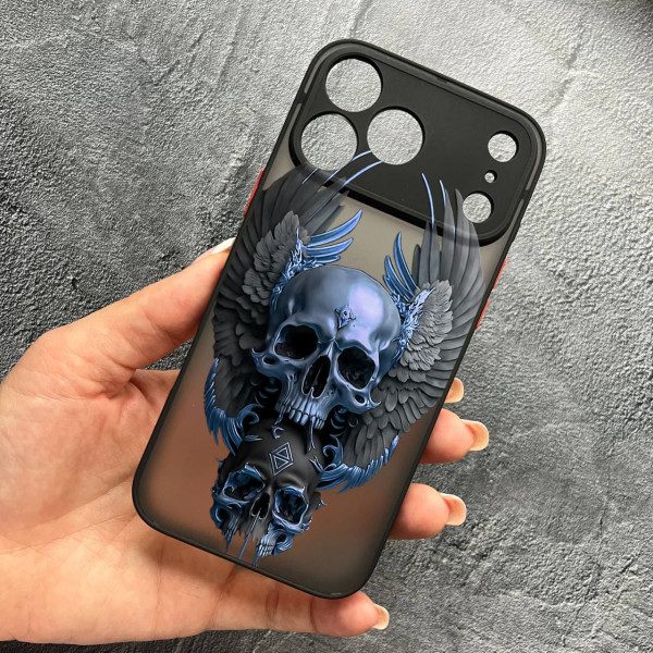 Чехол для iPhone 17 Pro Max с защитой камеры с черепом и крыльями