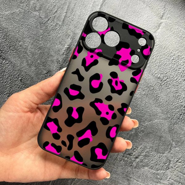 Чехол для iPhone 17 Pro Max с защитой камеры с леопардом розовым