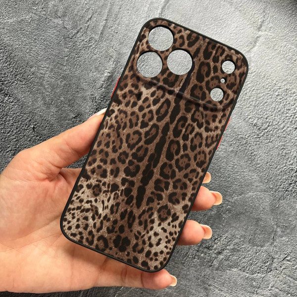 Чехол для iPhone 17 Pro Max с защитой камеры с леопардом классическим