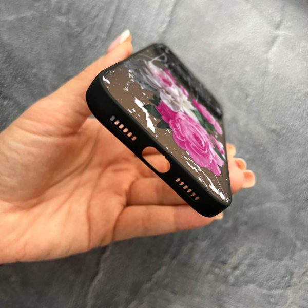 Чехол для iPhone 17 Pro Max с защитой камеры с цветами пионы классические