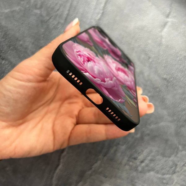 Чехол для iPhone 17 Pro Max с защитой камеры с цветами пионами крупными