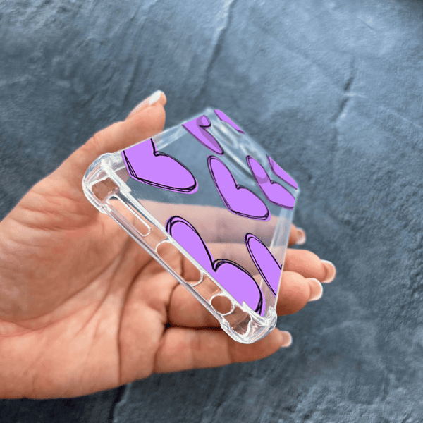 Чехол для Infinix Hot 40 / Hot 40 Pro с защитой камеры с сердечками лавандовыми