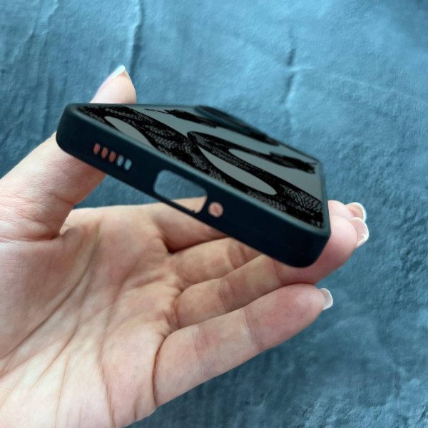 Чехол для Xiaomi Redmi Note 13 Pro Plus змея черная