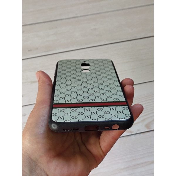 Чехол для Xiaomi Redmi 8 пластиковый чехол Gucci