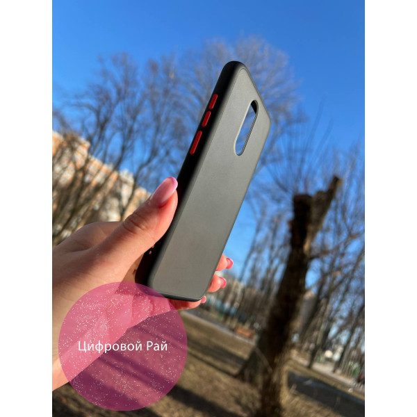 Чехол для Xiaomi Redmi 8 матовый пластик без дизайна
