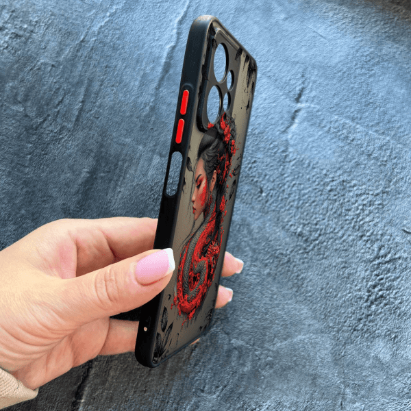Чохол для Xiaomi Redmi Note 12 4G з захистом камери дівчина з драконом